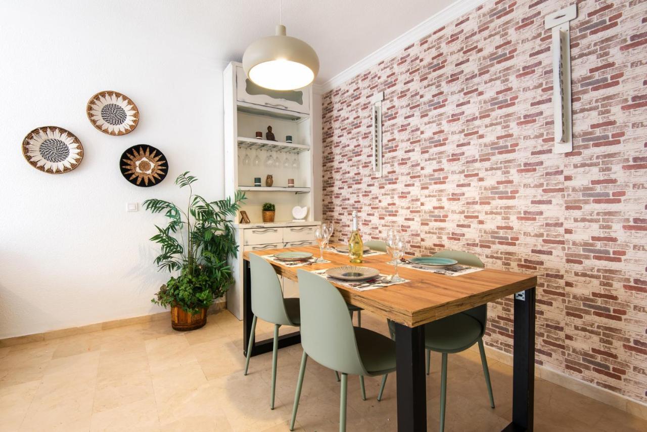The 2Nd Corner: Central Apartment Ideal For Groups 马拉加 外观 照片